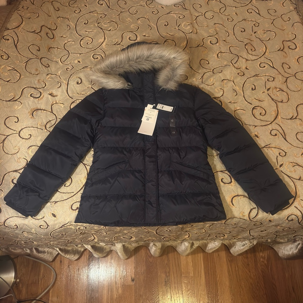 Tommy Hilfiger Black Puffer Jacket with Faux Fur Trim